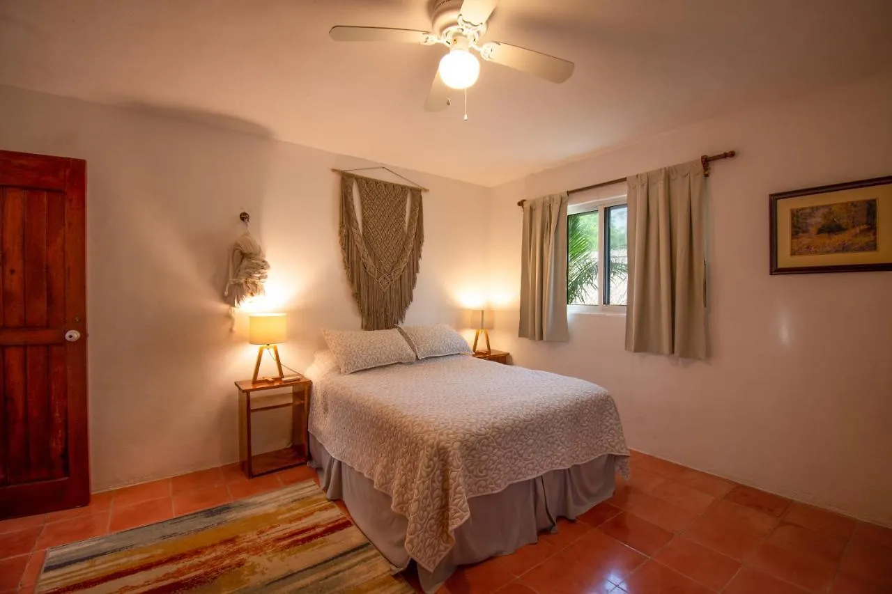 Budgies Cozumel Apartment